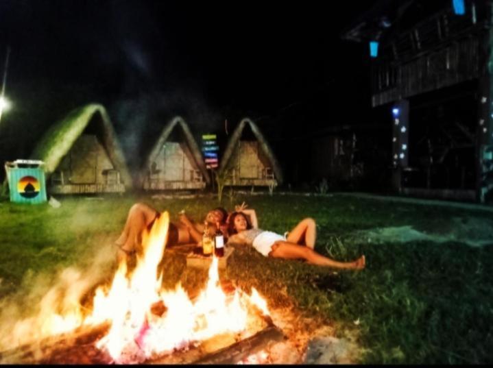 Dupas Luce Love Lodges Talipan Buitenkant foto